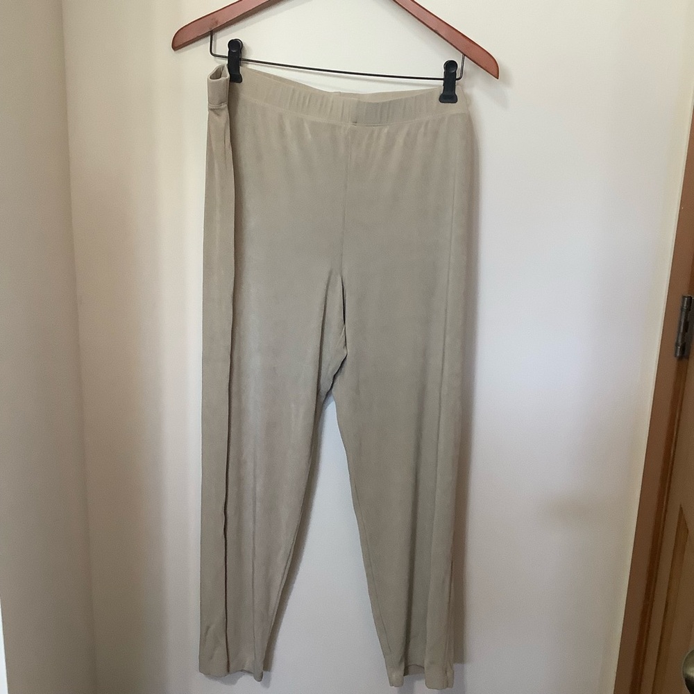 CHICO’S Tan Women's Pants